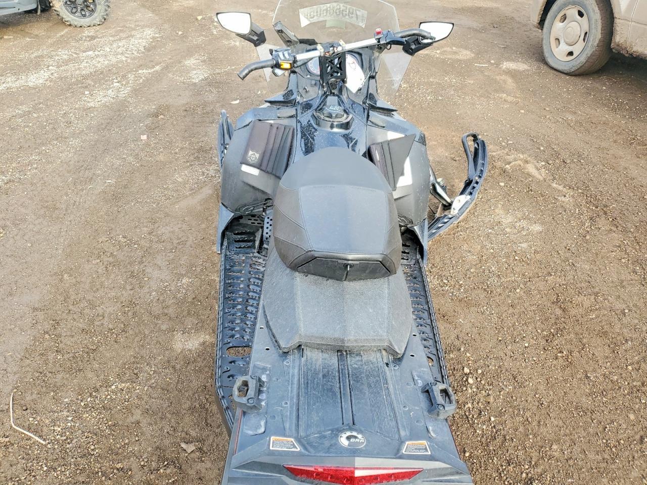 2015 Skidoo 2015 Other MXZ Renegade