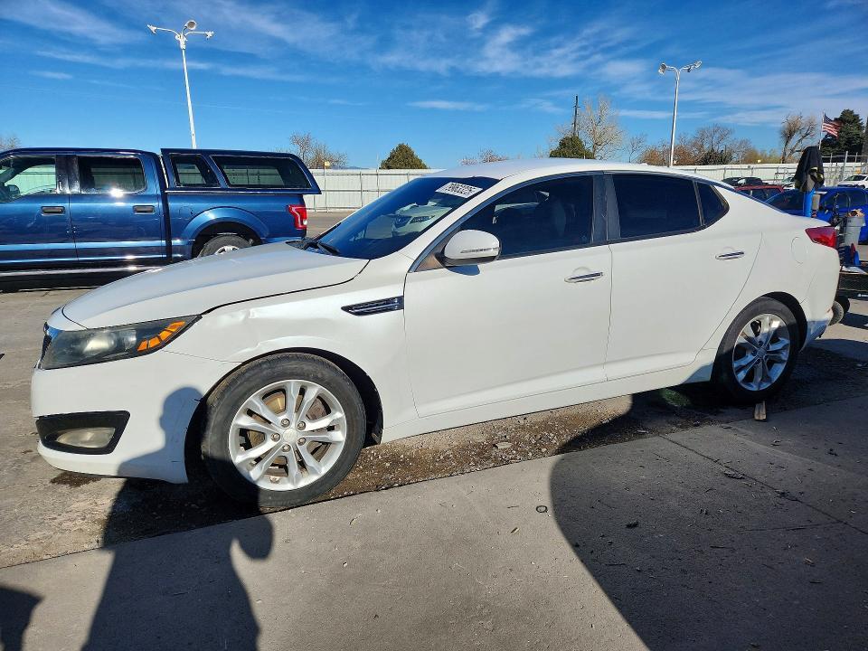 2013 KIA Optima lx
