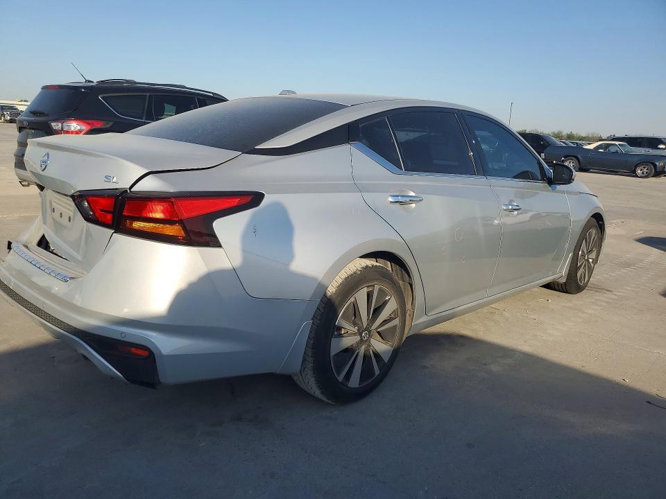 2021 Nissan Altima 2.5 sl