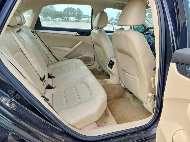 2013 Volkswagen Passat se