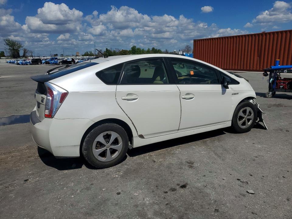 2013 Toyota Prius two