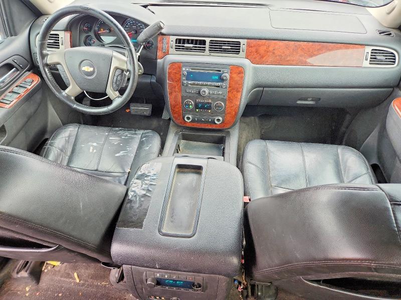 2012 Chevrolet Suburban C1500 lt