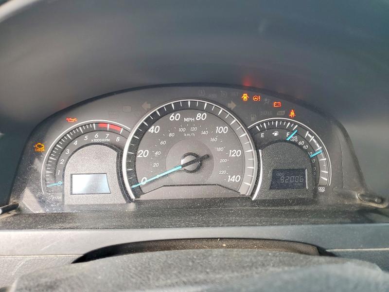 2014 Toyota Camry le