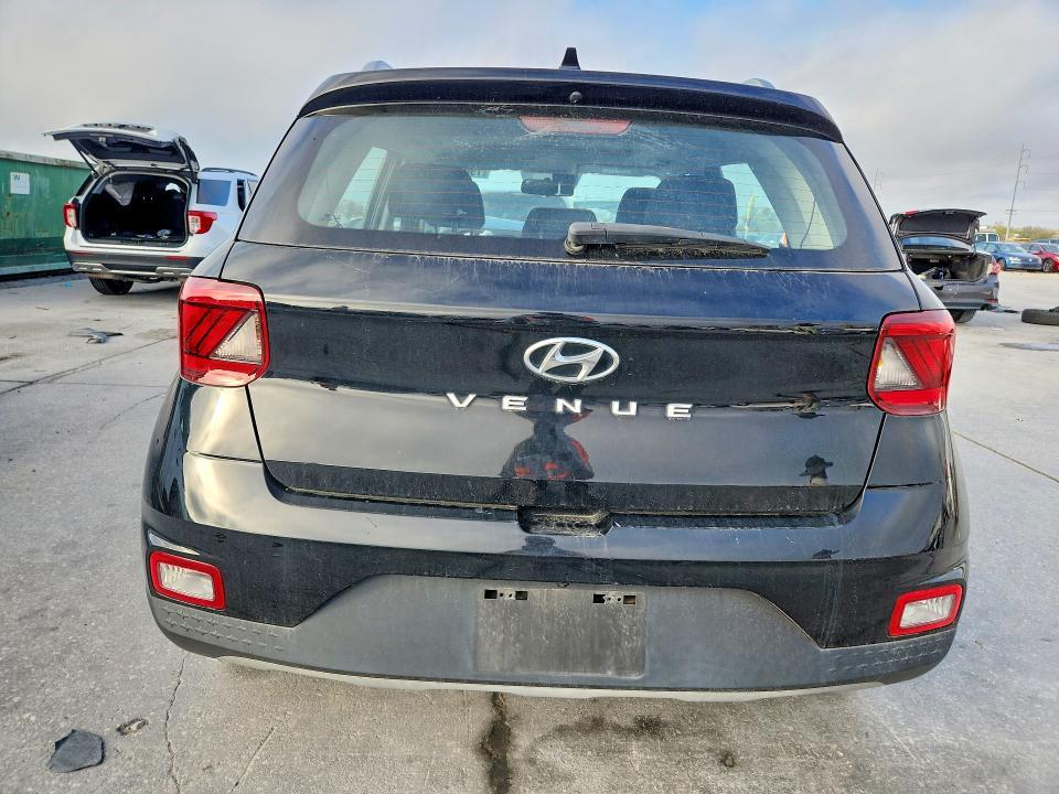 2022 Hyundai Venue sel