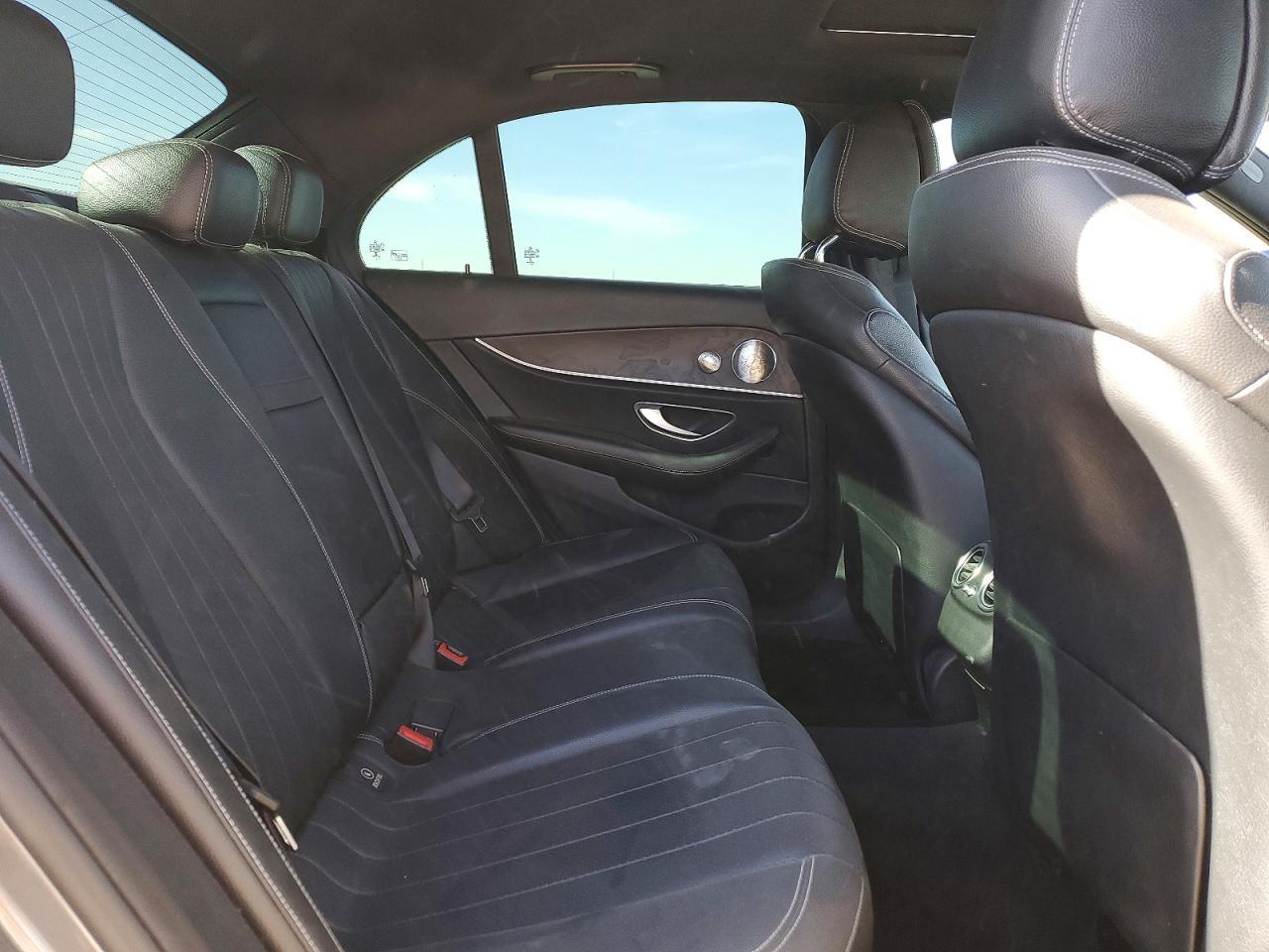 2017 Mercedes-Benz E 300