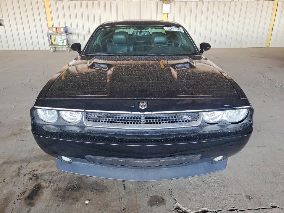 2009 Dodge Challenger r