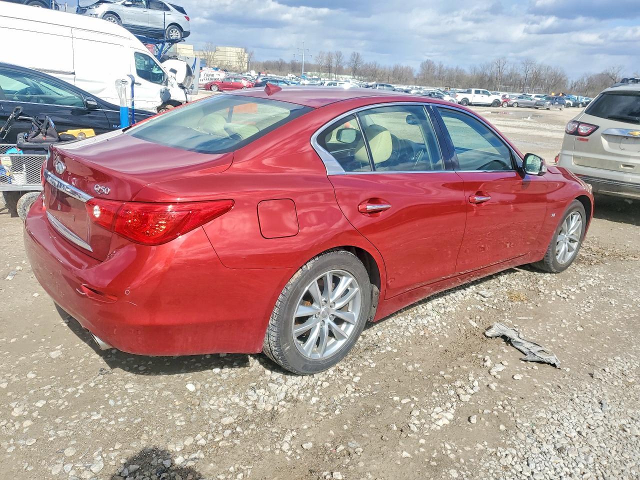 2014 Infiniti Q50