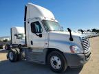 2016 Freightliner Cascadia 1-Semi Truck