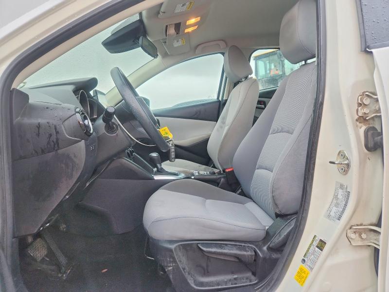 2019 Toyota Yaris le