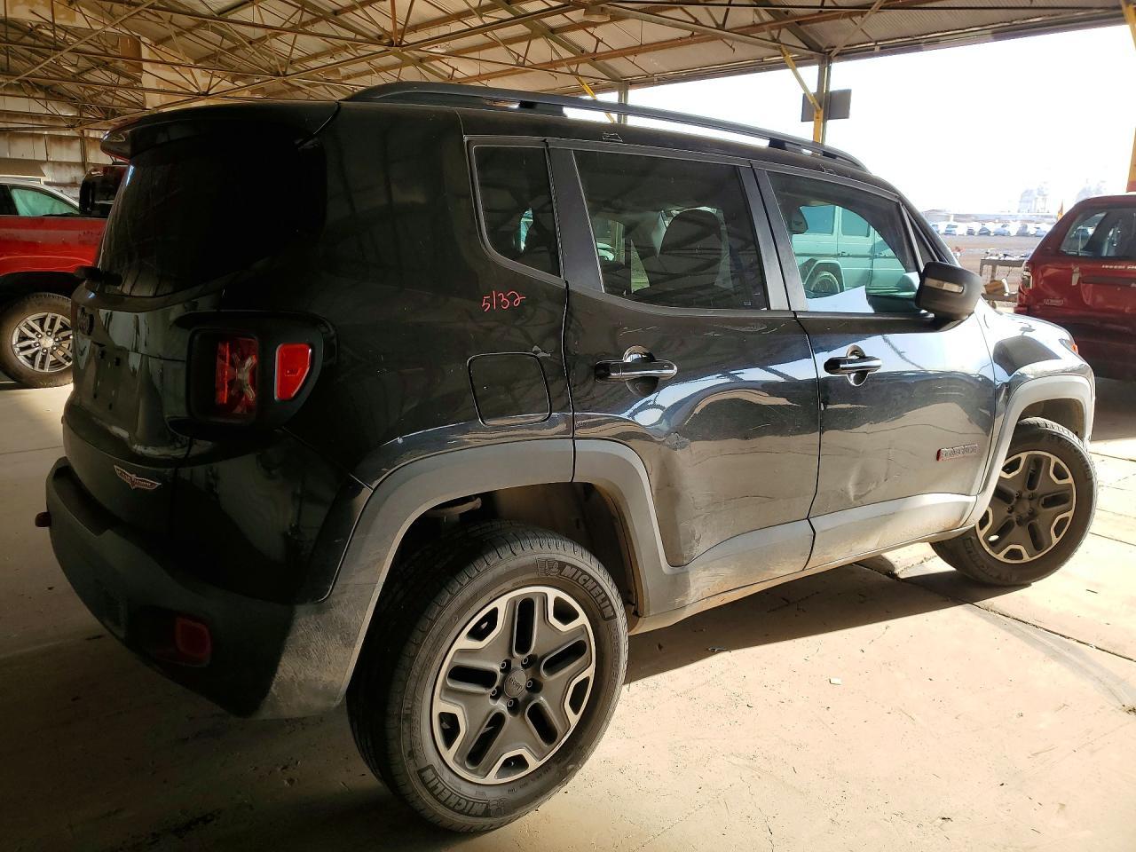 2015 Jeep Renegade Trailhawk