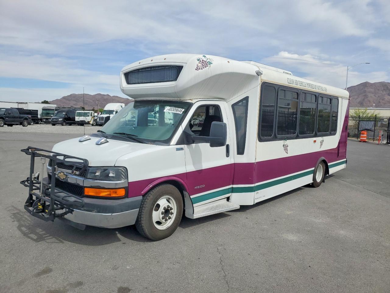 2014 Chev Rolet Express G4