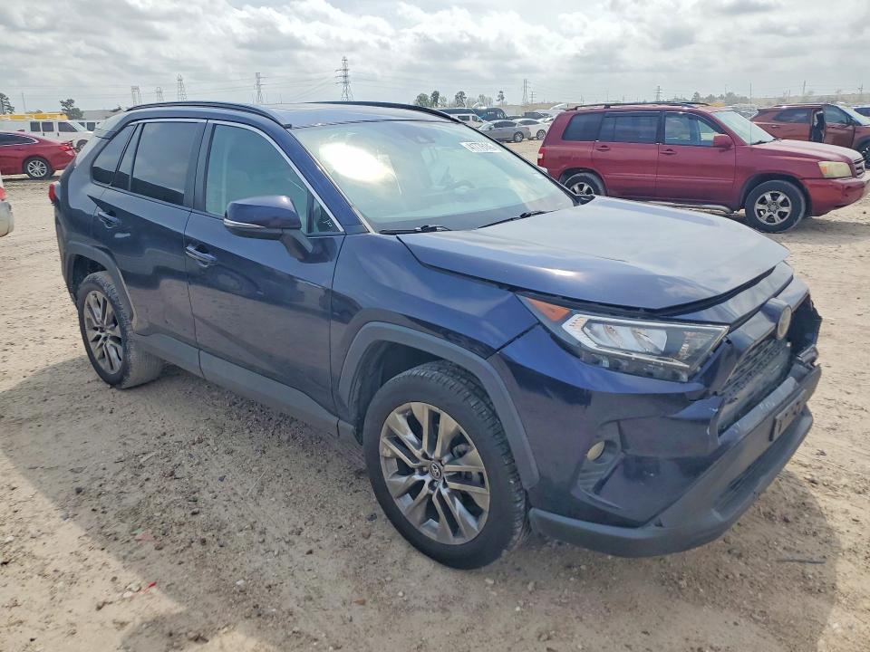2019 Toyota Rav4 xle Premium