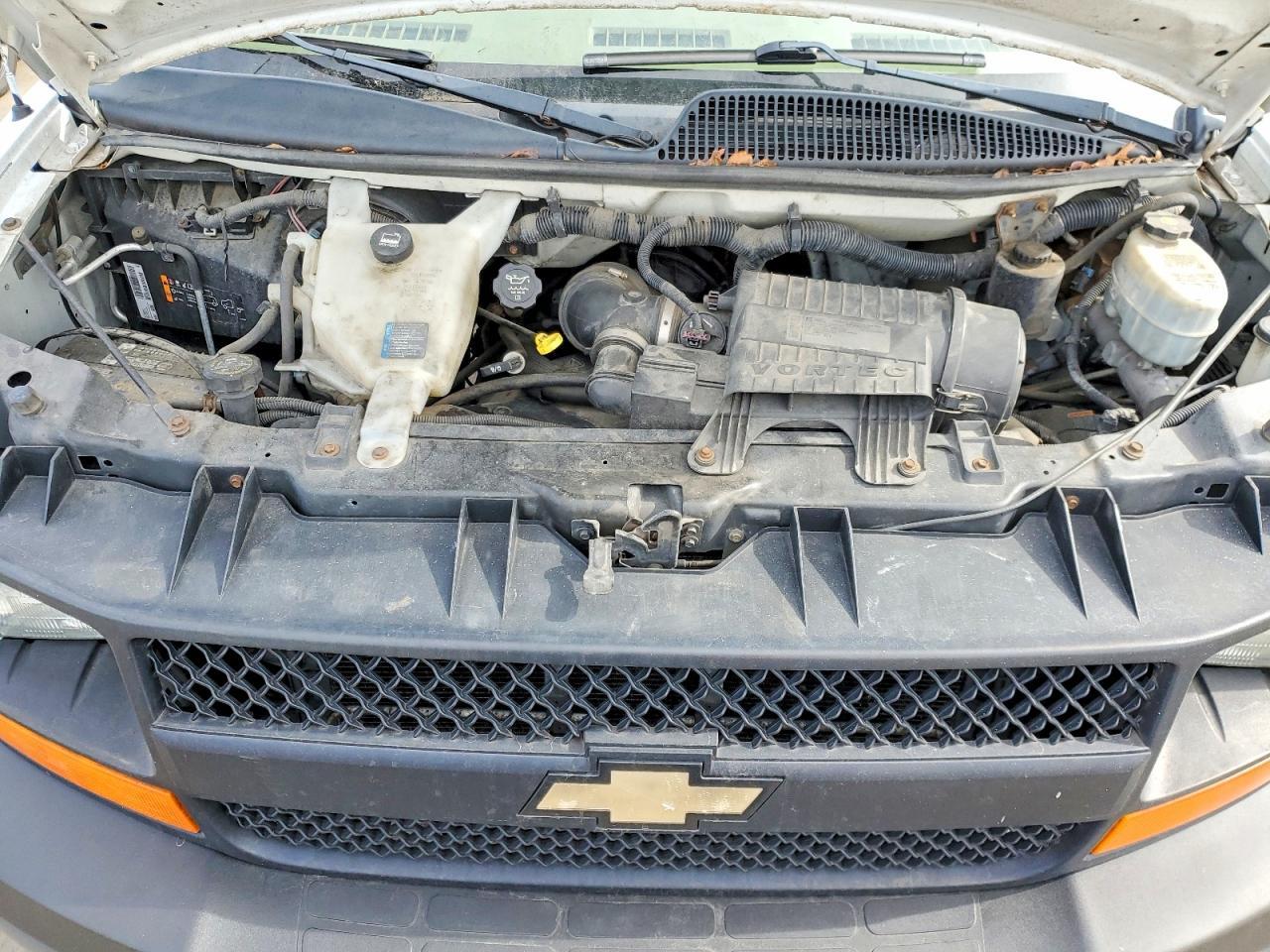 2011 Chevrolet Express 2500 Cargo Delivery Van
