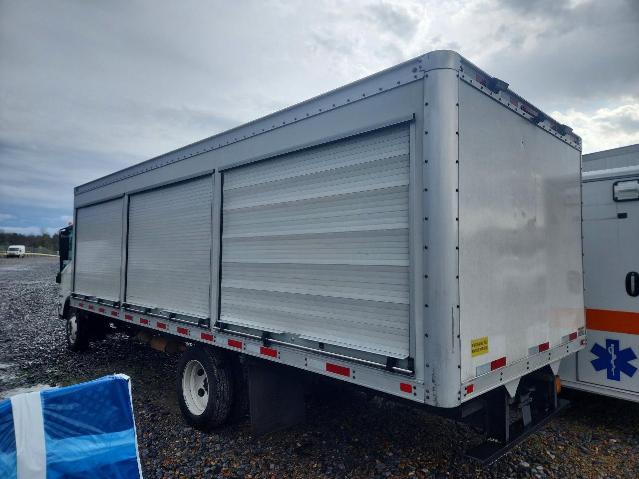 2023 Isuzu NPR HD BOX Truck