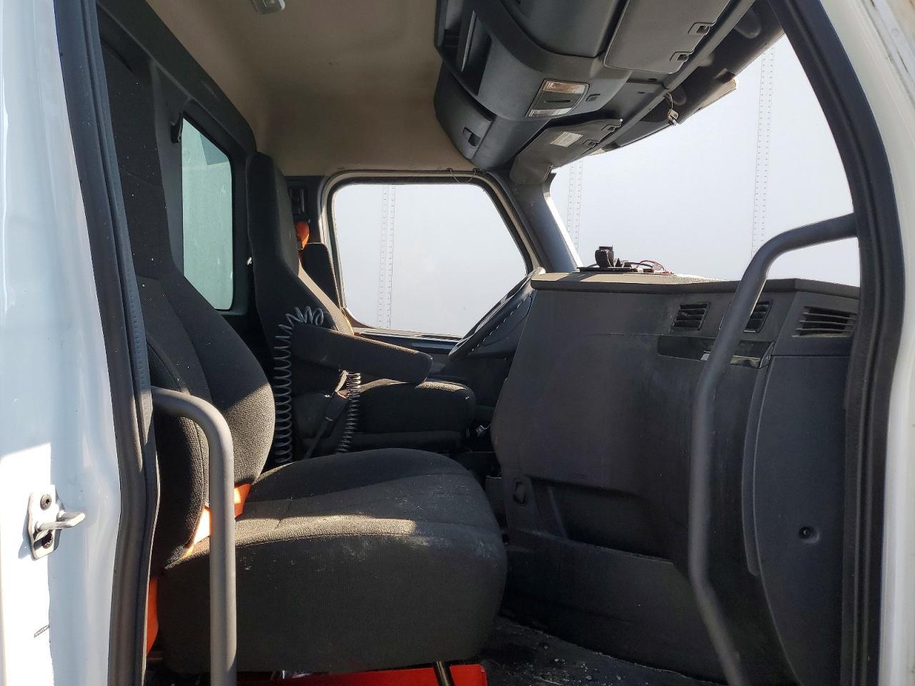 2024 Freigliner 2024 Freightliner Cascadia 126 DAY Cab Semi Truck