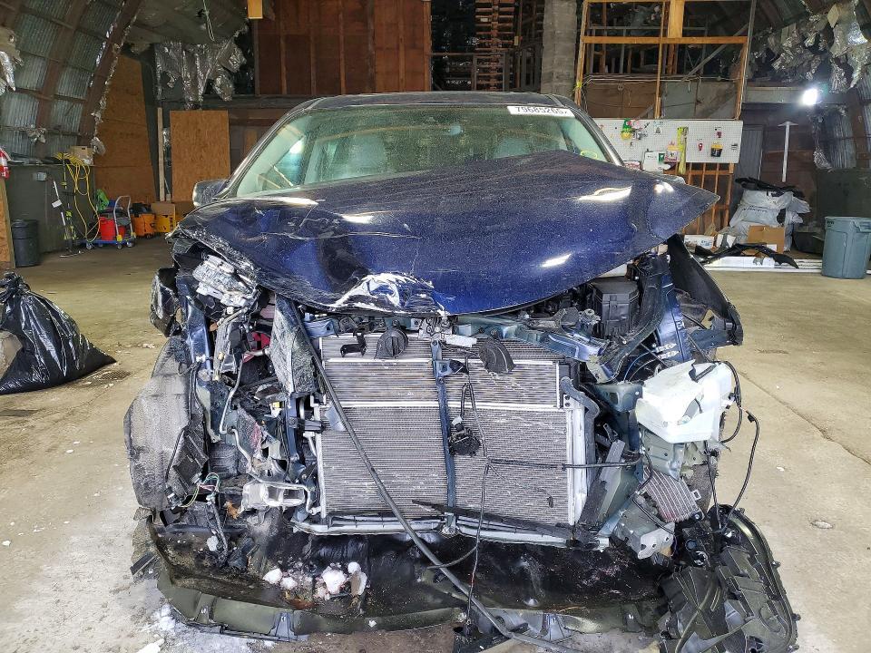 2024 Toyota Sienna xle 7-passenger