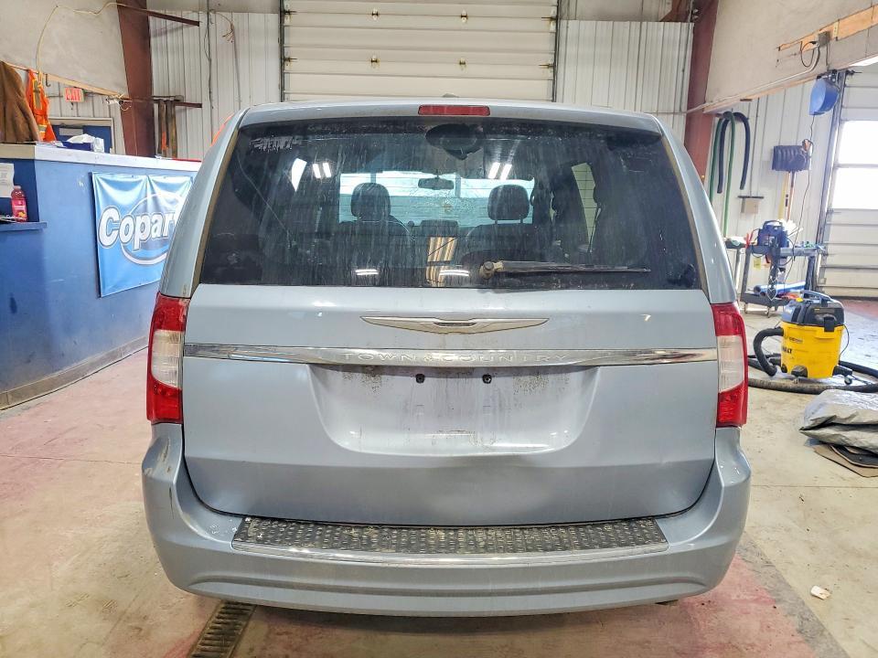 2013 Chrysler Town & Country Touring