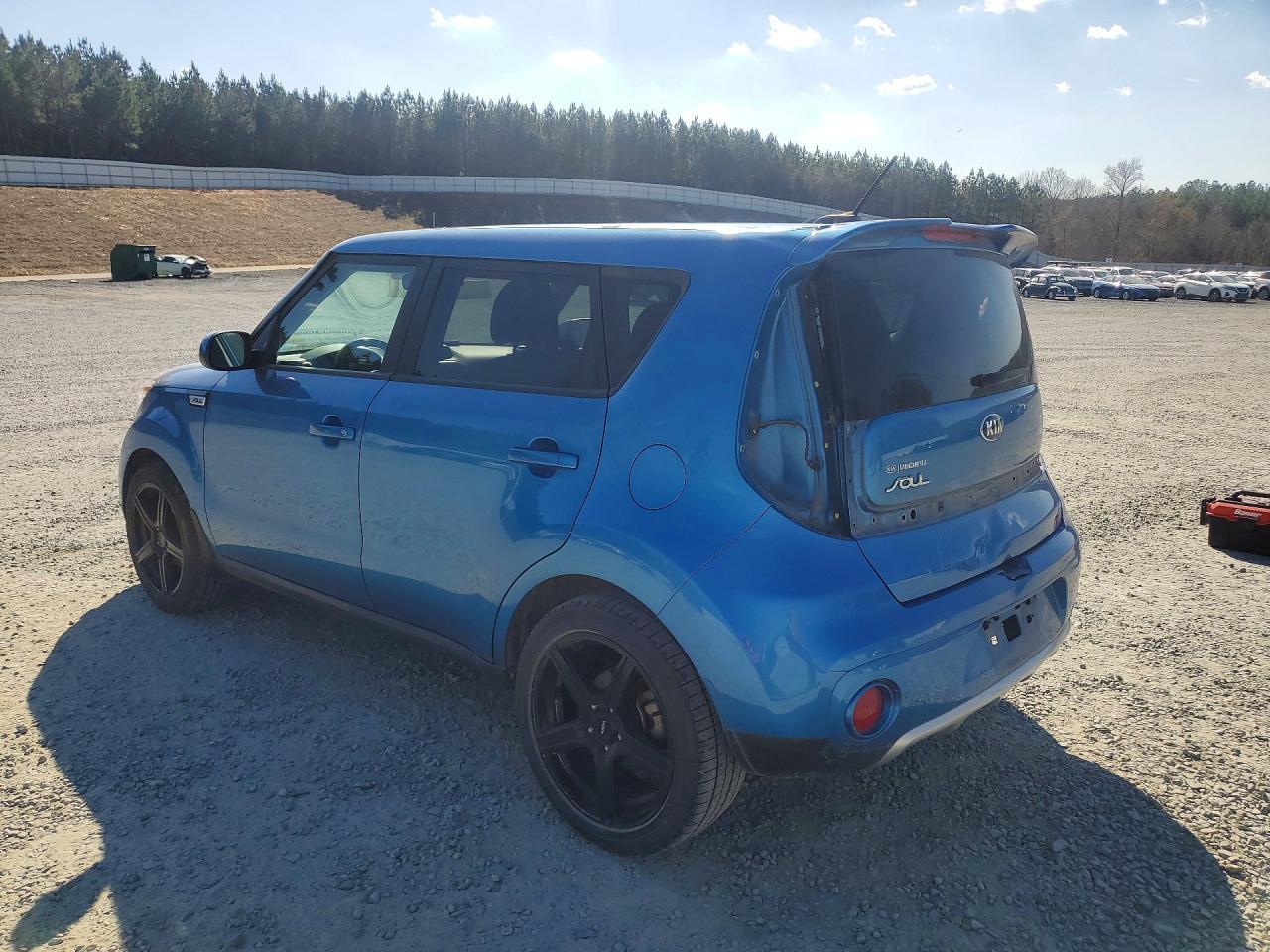 2017 KIA Soul +