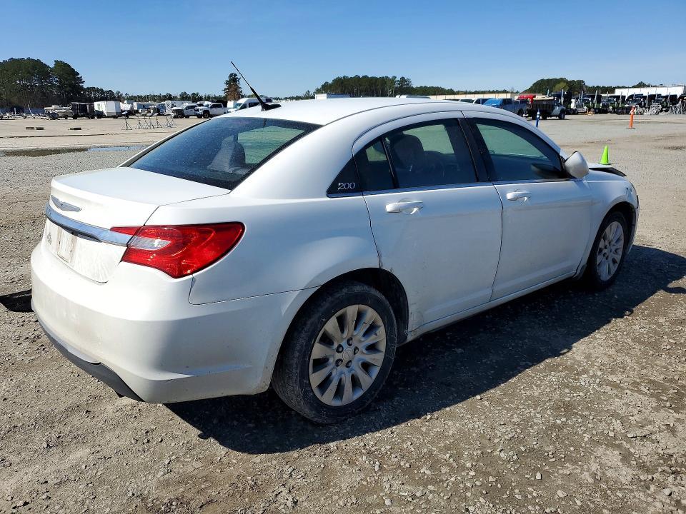 2013 Chrysler 200 lx