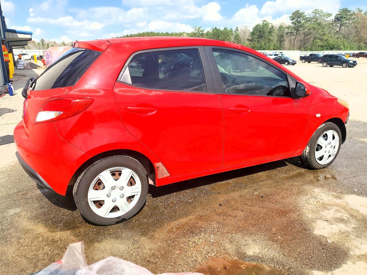 2012 Mazda 2