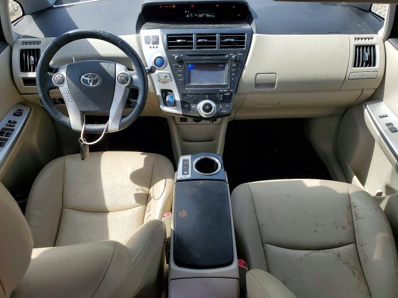2013 Toyota Prius v Five