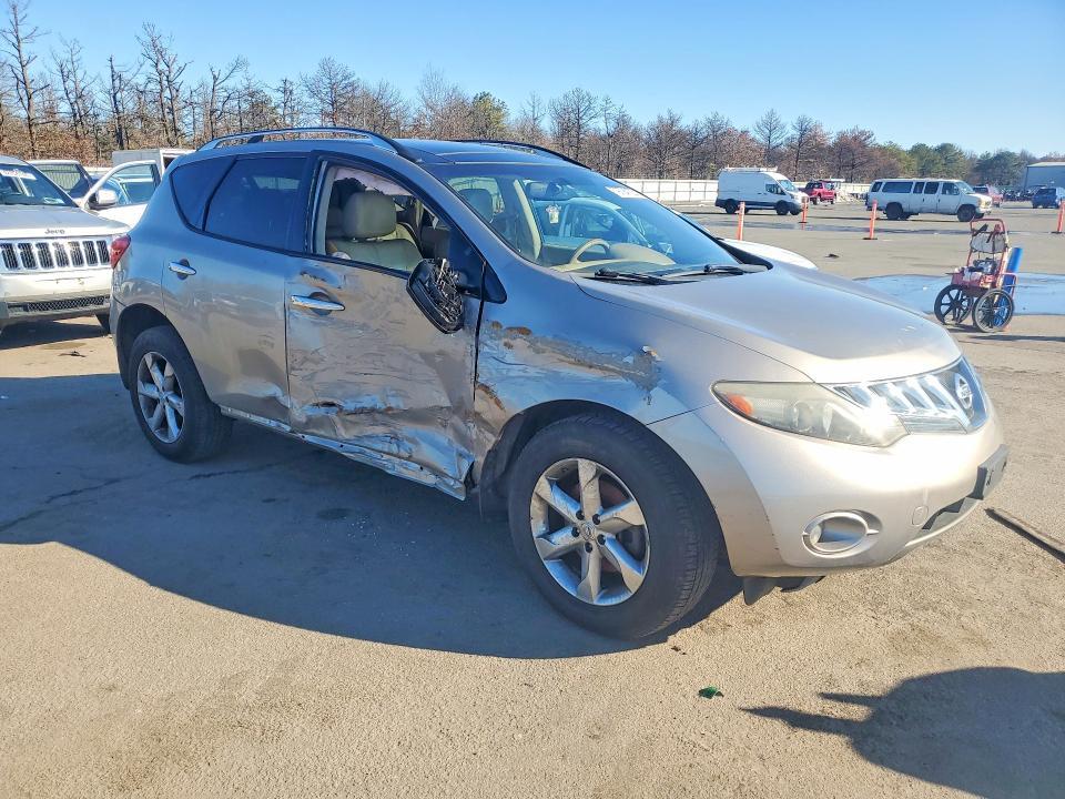 2010 Nissan Murano s