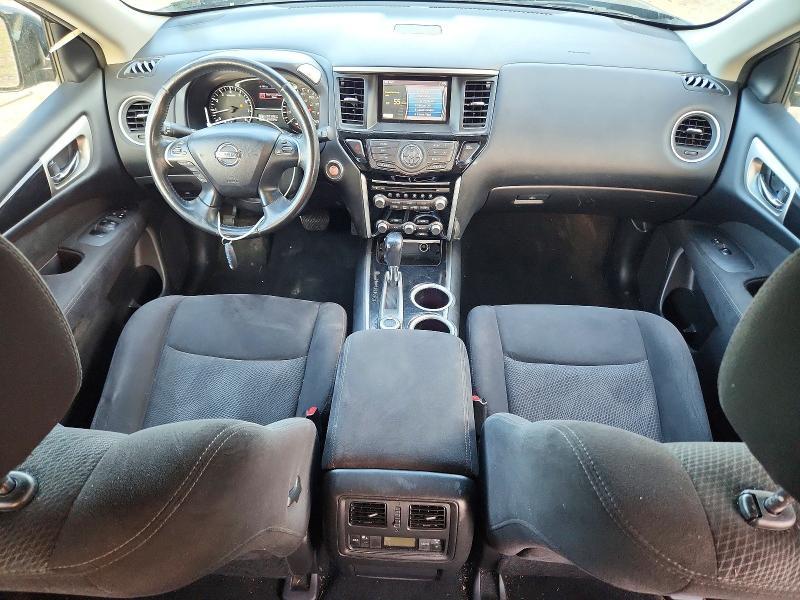2014 Nissan Pathfinder sv