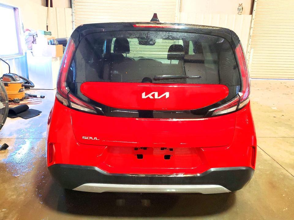 2025 KIA Soul lx
