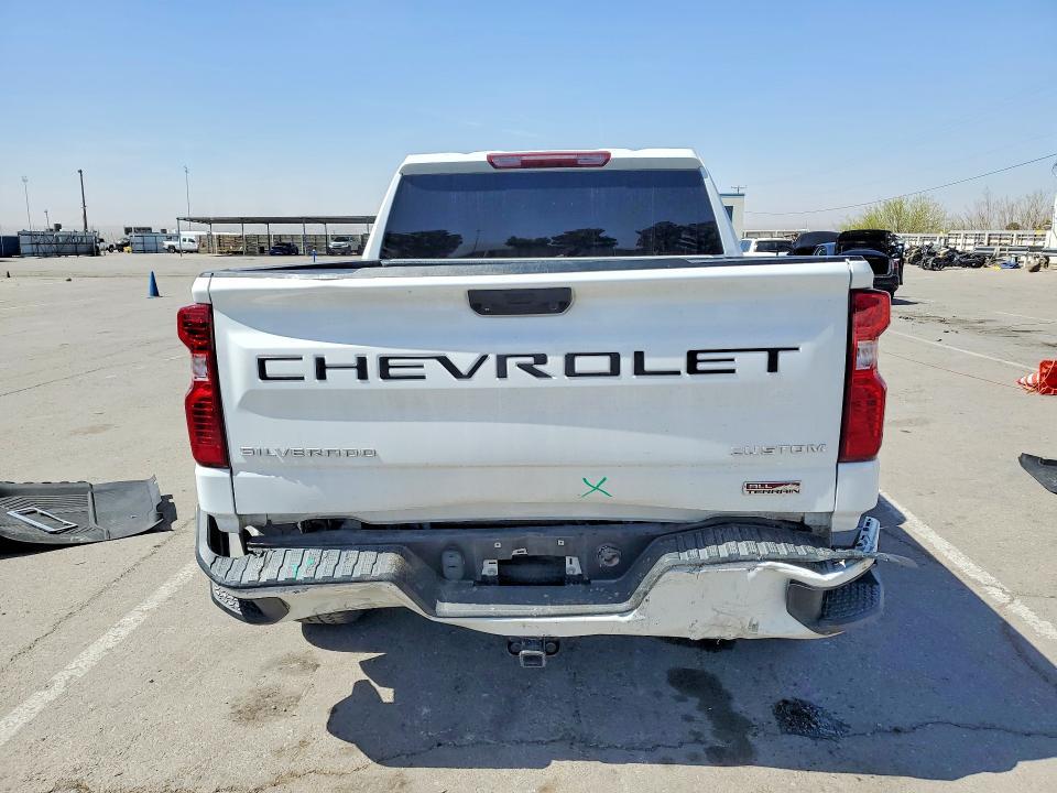 2022 Chevrolet Silverado K1500 Custom