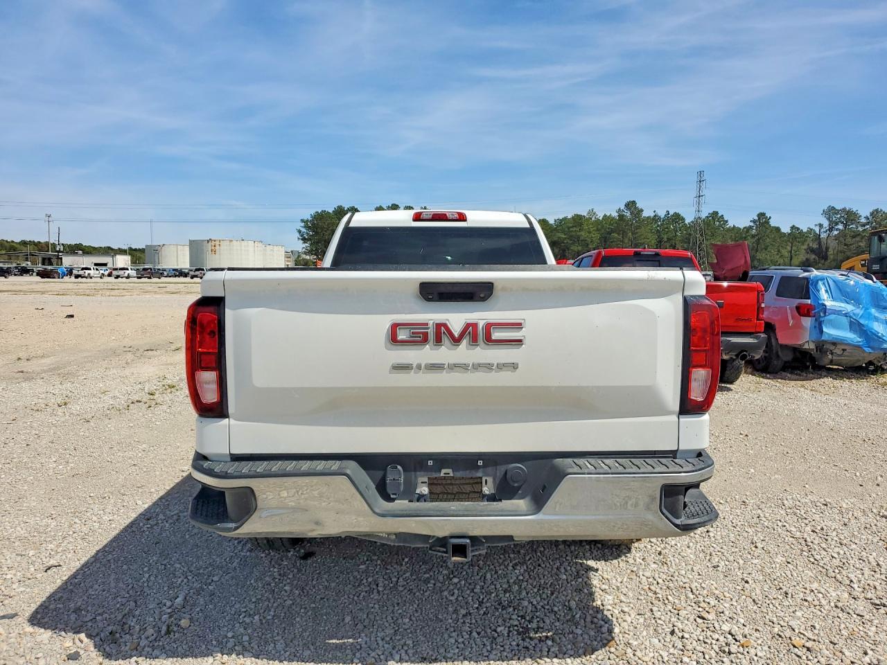 2022 GMC Sierra C1500