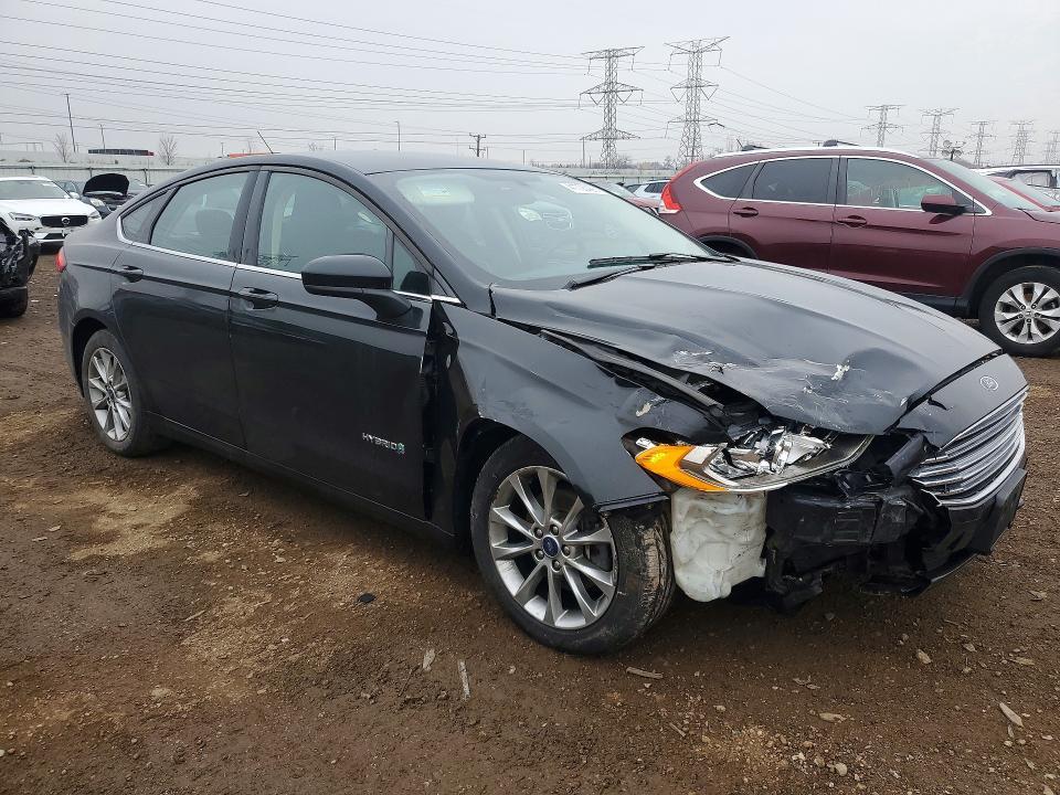 2017 Ford Fusion se Hybrid