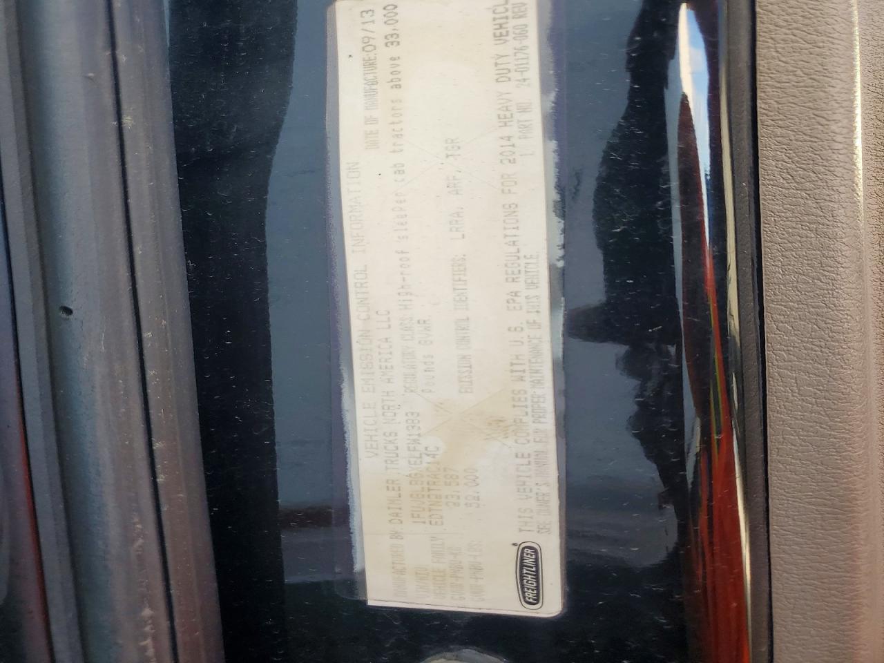 2014 Freigliner 2014 Freightliner Cascadia Semi Truck