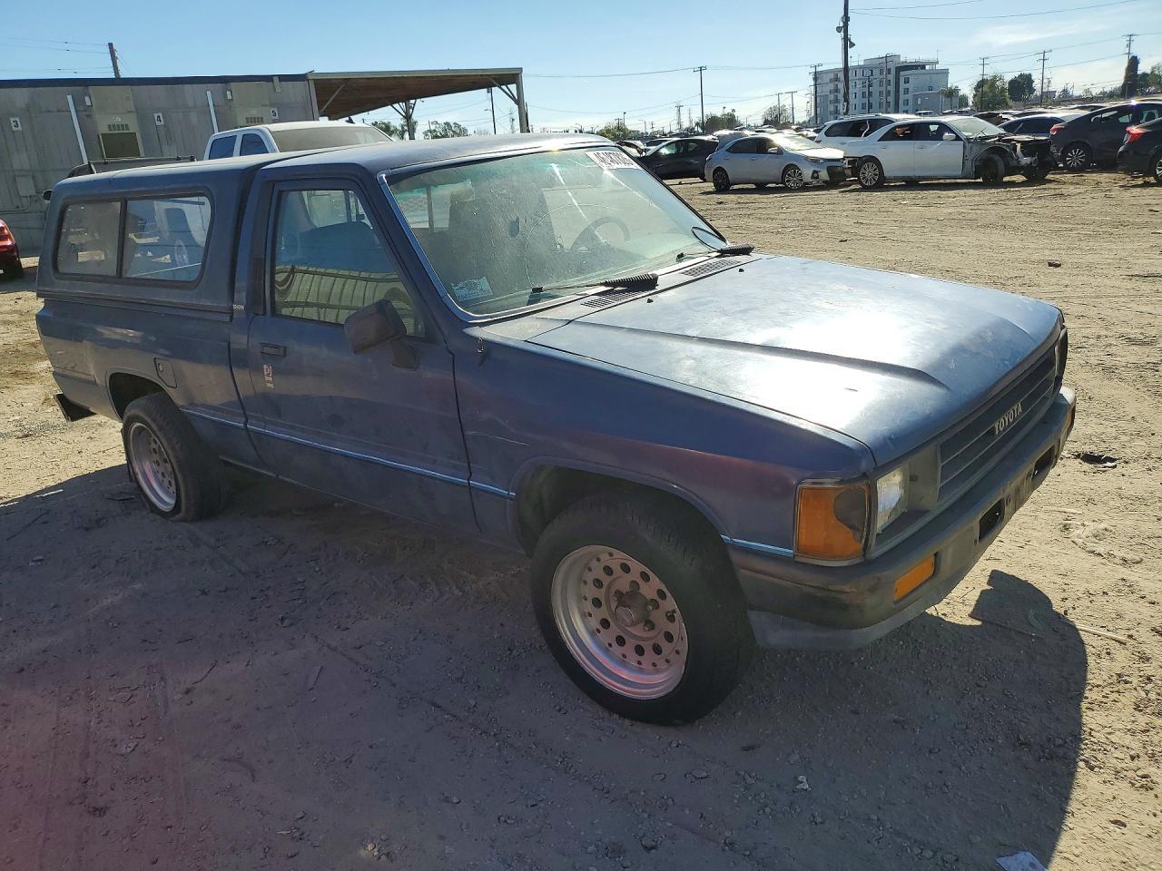 1987 Toyota Pickup Base