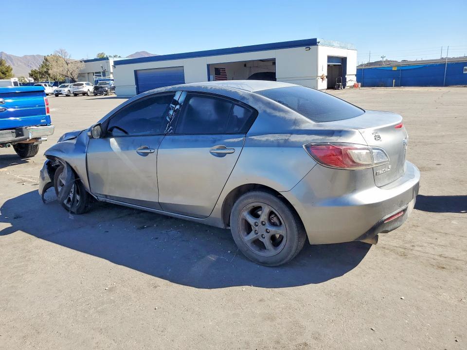 2011 Mazda 3 I