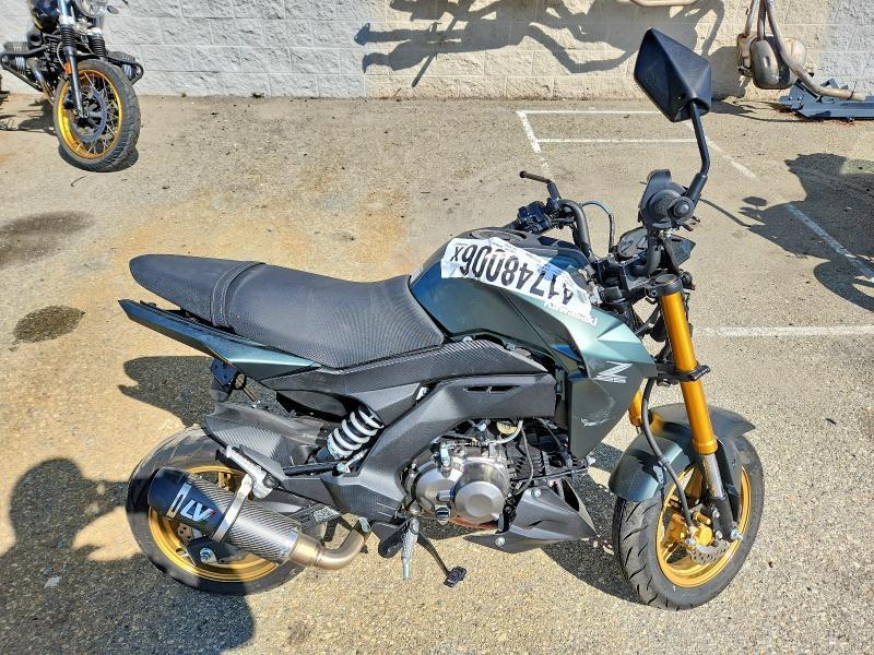 2025 Kawasaki BR125 J