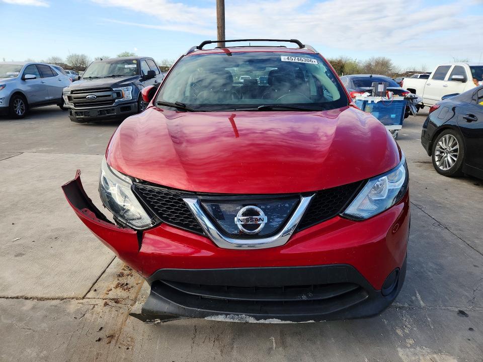 2018 Nissan Rogue Sport sv