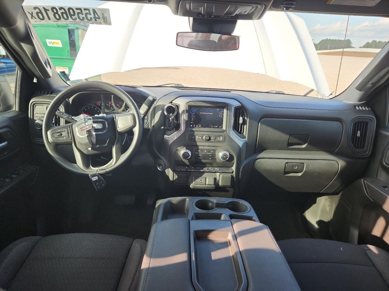 2023 GMC Sierra C1500