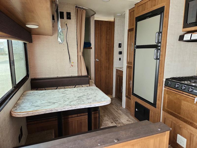 2019 Gulf Stream Conquest Camper