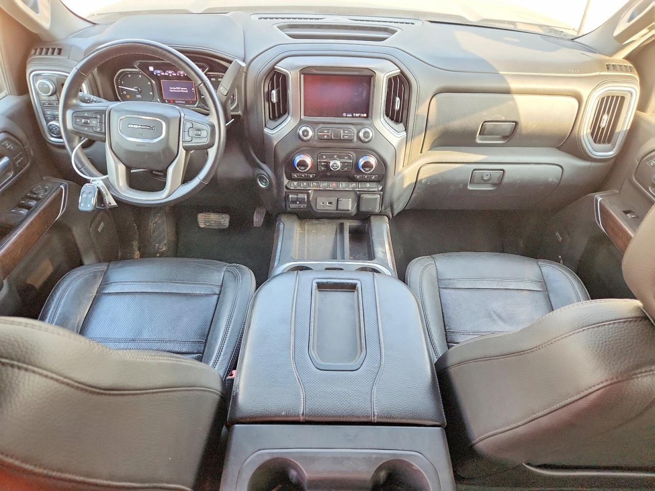 2020 GMC Sierra K2500 Denali