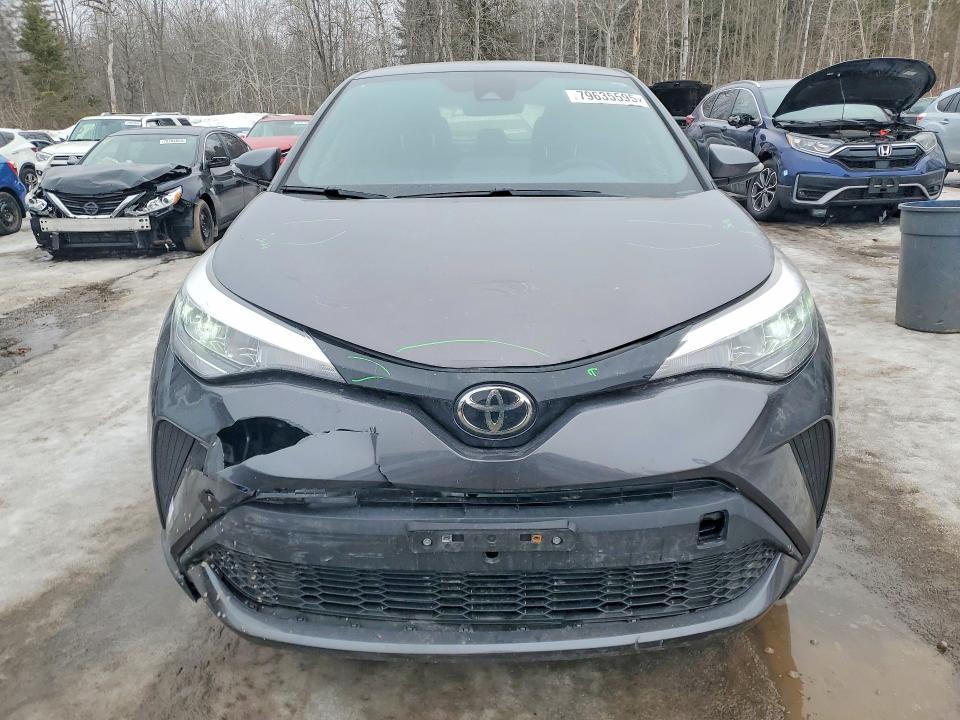 2021 Toyota C-hr le