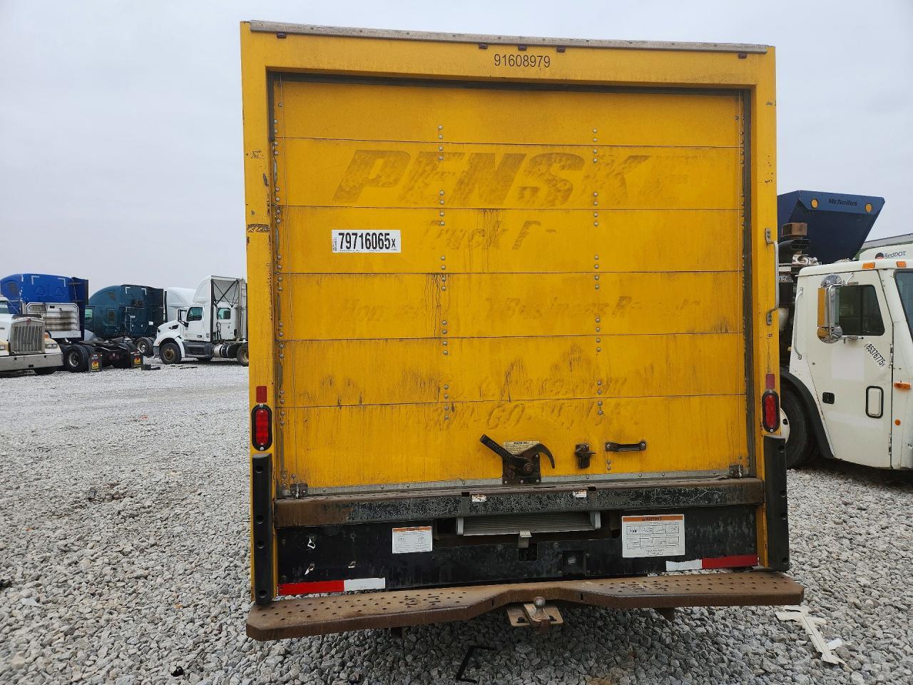 2018 GMC Savana BOX Truck