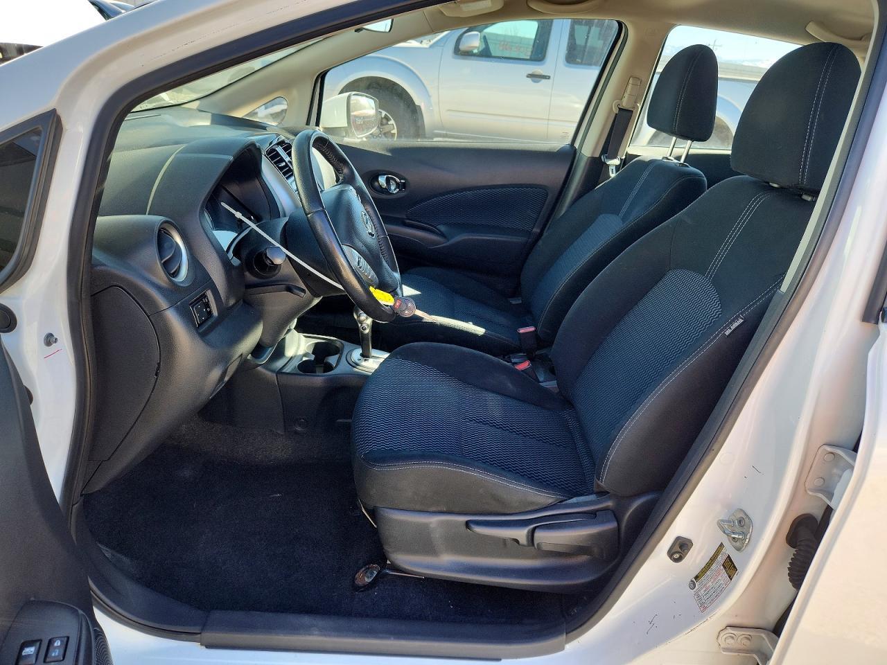 2016 Nissan Versa Note sv