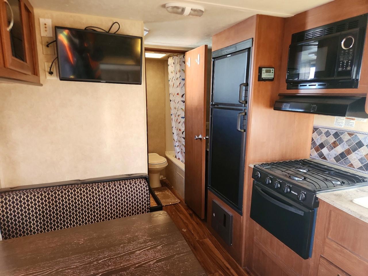 2016 Foresriver 2016 Forest River Cruise Lite Camper