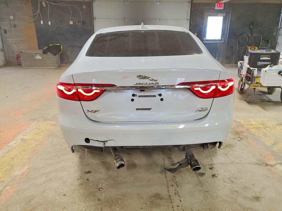 2017 Jaguar Xf Premium