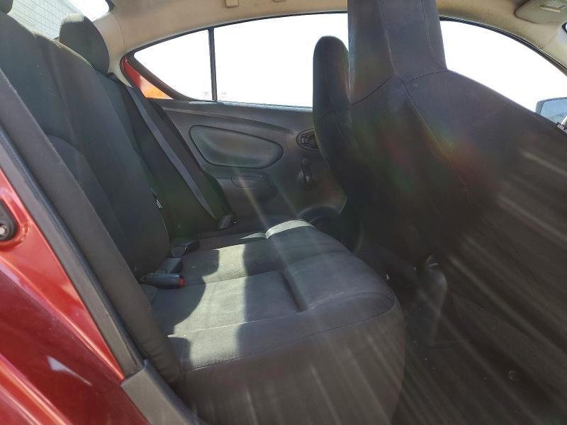 2017 Nissan Versa 1.6 s Plus
