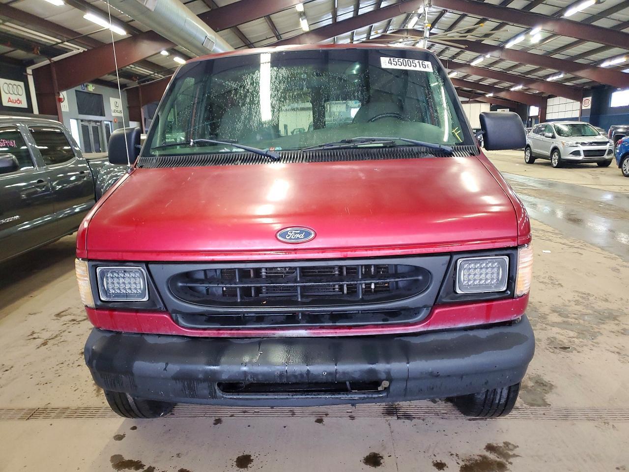 1999 Ford Econoline E350 Super Duty Van