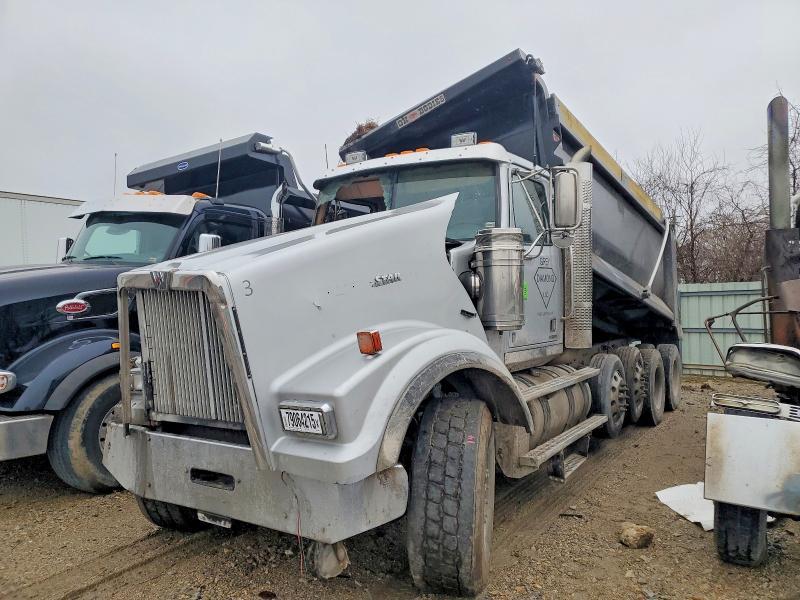 2019 Western Star 4900 Dump Truck
