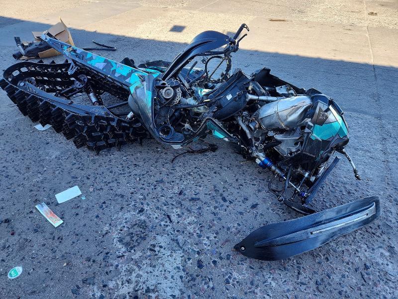 2025 Polaris Matryx RMK PKG