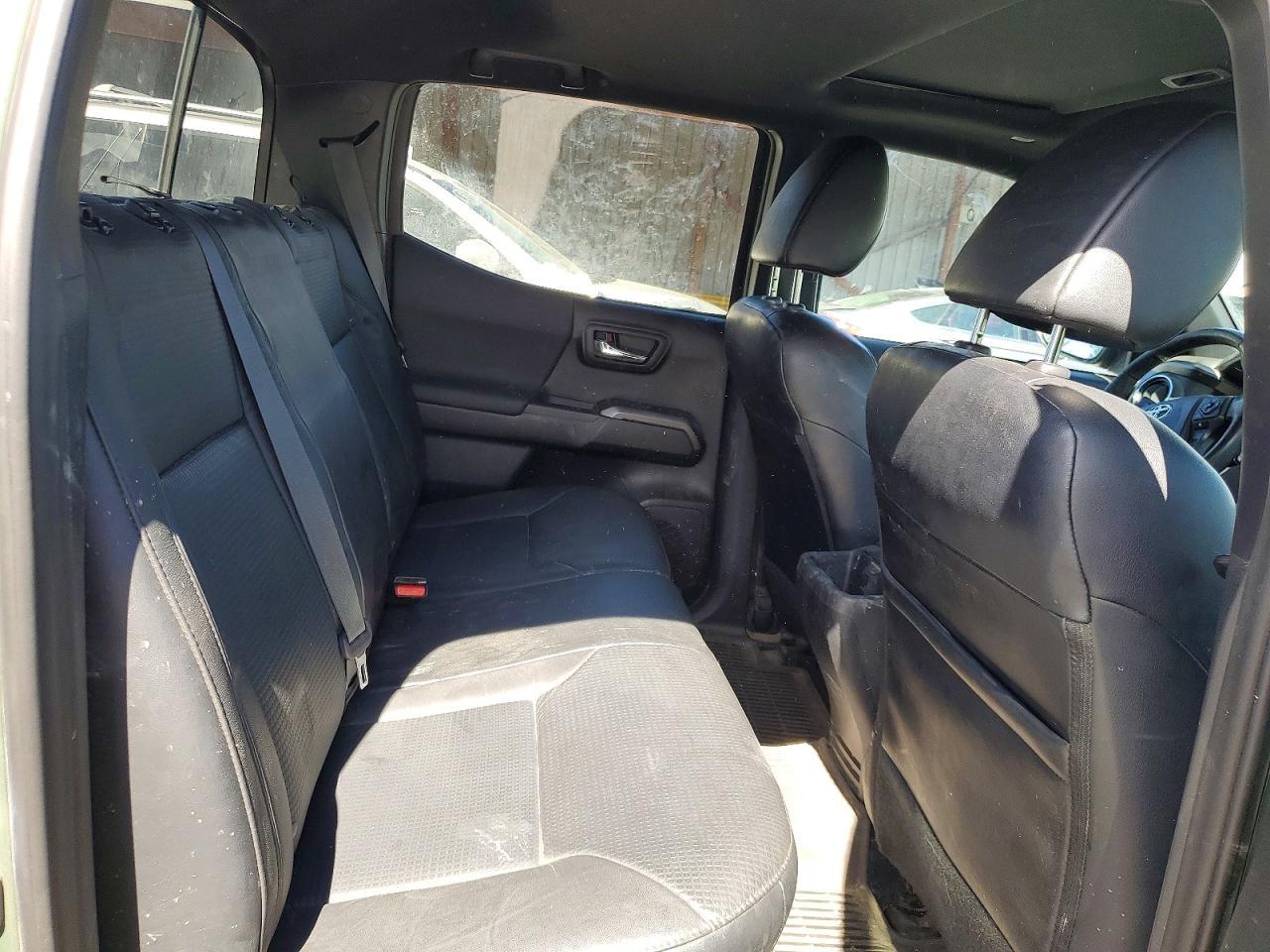 2021 Toyota Tacoma TRD OFF-Road