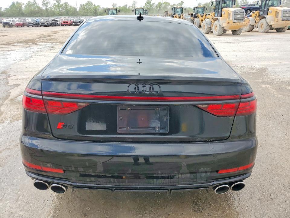 2023 Audi S8